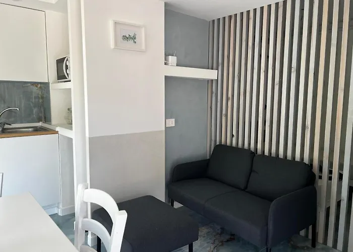 Vakantiehuis Casa Del Sole - Bilocale Ristrutturato Marina di Campo